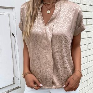 Leopard Jacquard Batwing Sleeve Blouse